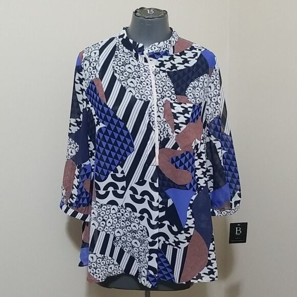 A-line Printed Blouse with V inset back L - Picture 8 of 8